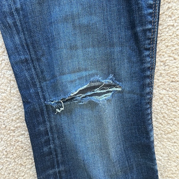 Lucky Brand Skinny Jeans with Dark Wash - Picture 5 of 7
